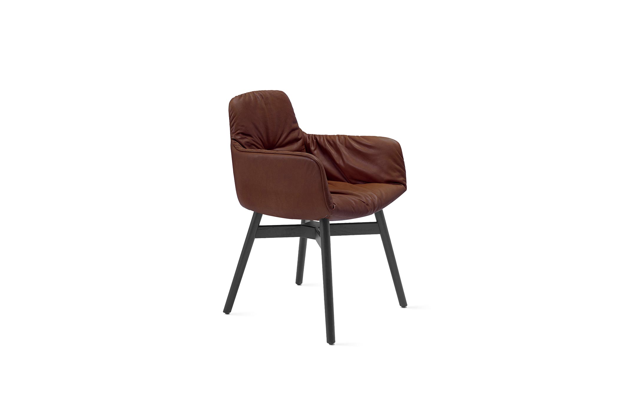 freifrau_Leya_Armchair-High_3-2_WD002_Sahara-Cognac_front Platzhalter